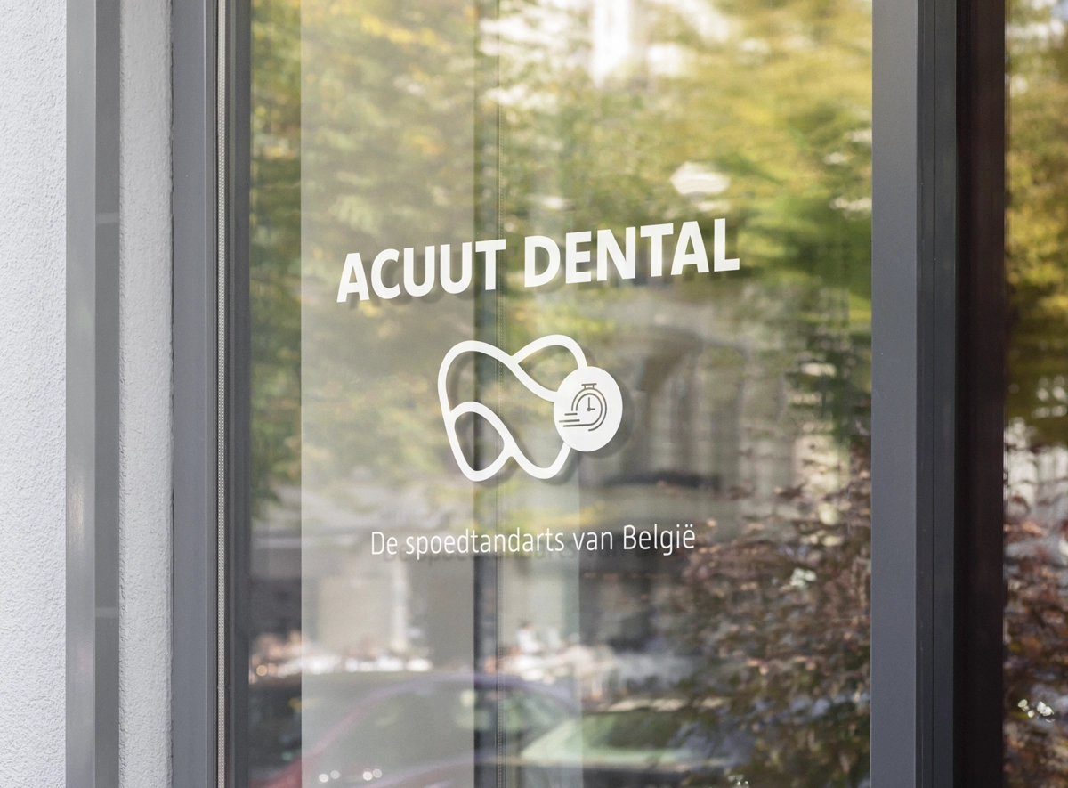 logo Acuut Dental